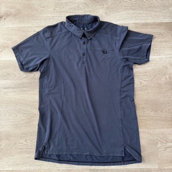 Arc'teryx Shirt Men's Medium Faded Blue Captive Short Sleeve Polo Performance - Picture 1 of 8